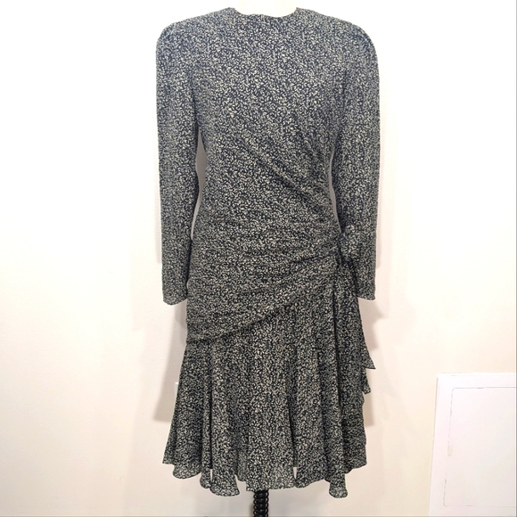 VTG Liz Roberts leaf print, drop waist midi W ruched bodice, puff sleeves. Sz 10 - Picture 6 of 16